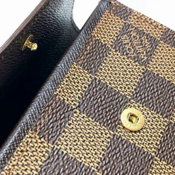 Louis Vuitton Brown Checkered Wallet - Picture 8 of 9